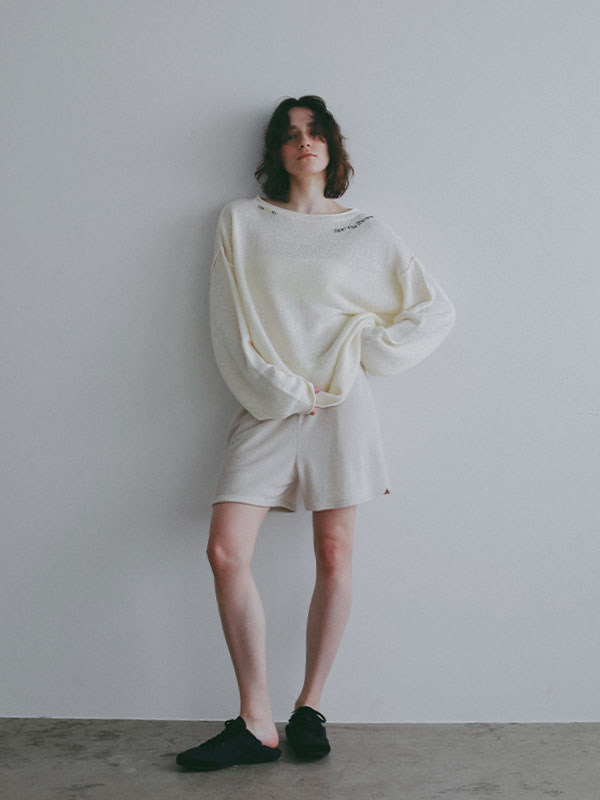 エンブロイダリーローゲージニットプルオーバー