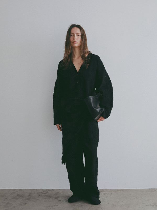 エンブロイダリーオールインワン