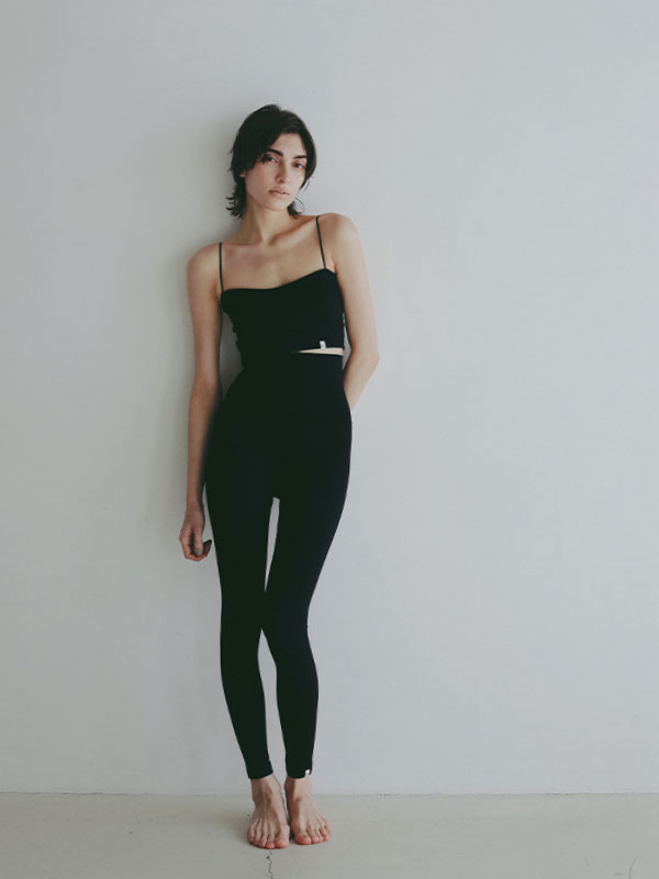 AMPHI×ETRE TOKYOフィットハイウエストレギンス