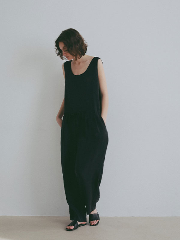 クルーネックキュプラタンクオールインワン(S BLACK): ワンピース