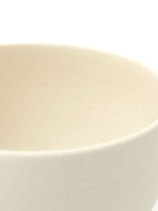 白陶土黒田釉茶碗小