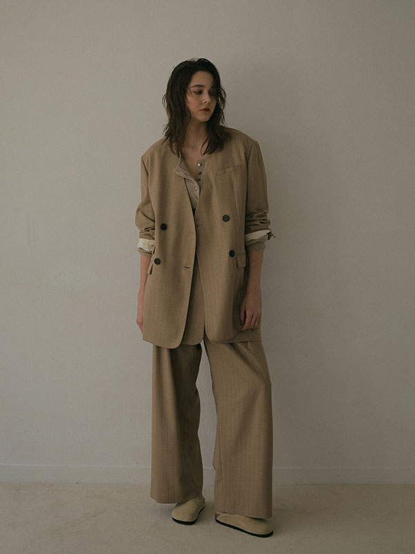 タックセミワイドパンツ(S BEIGE): ボトムス │ ETRE TOKYO official  