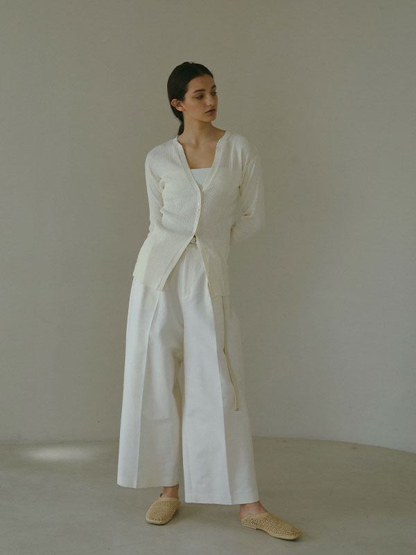 ベルテッドハイウエストタックパンツ(S OFF WHITE): ボトムス