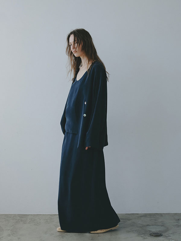 キュプラIラインスカート(S NAVY): ボトムス │ ETRE TOKYO
