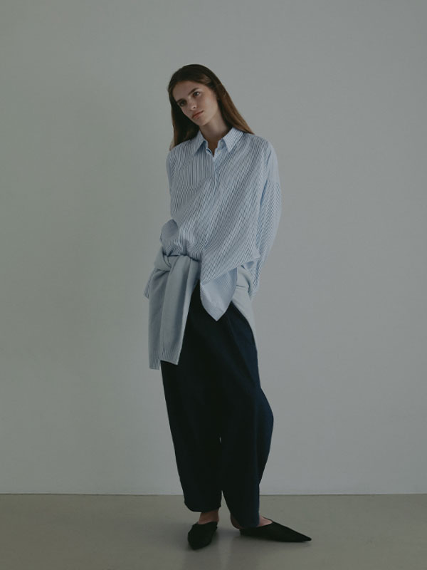 サイドスリットストライプシャツ