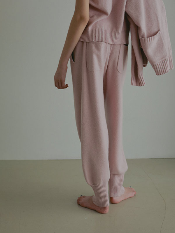 オールニードルニットジョガーパンツ