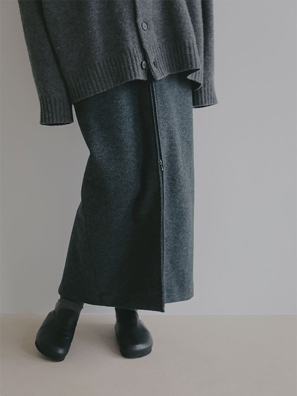 ダブルジップIラインロングスカート