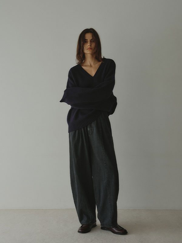 カーヴィータックデニムパンツ