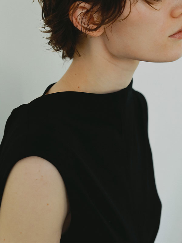 SANTEバックデザインドレス