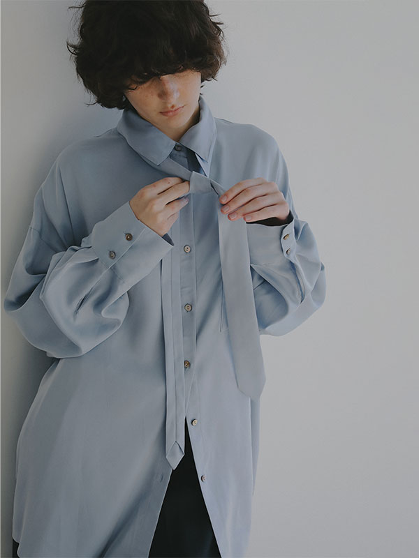 キュプラネクタイオーバーサイズシャツ