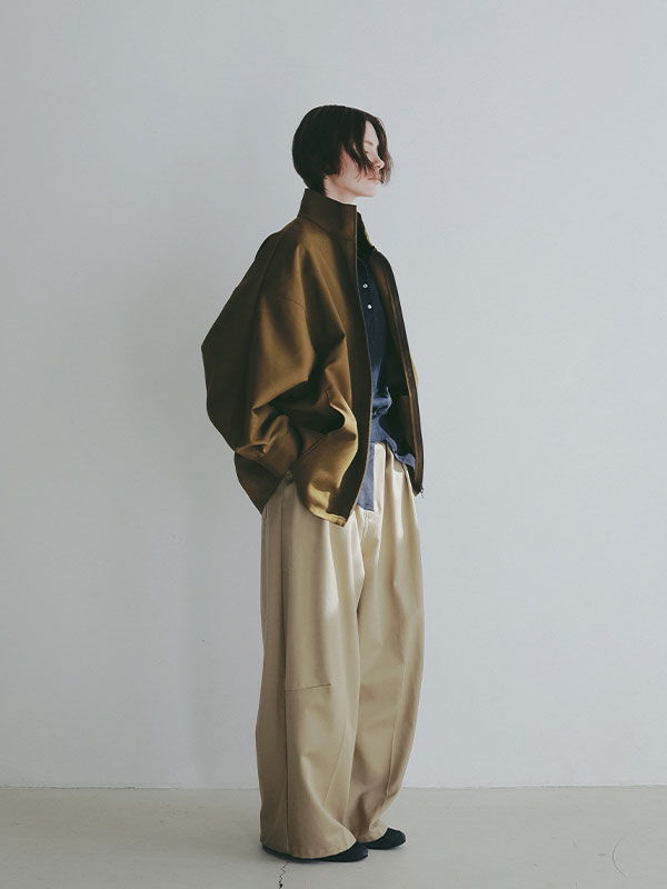 ハイネックドルマンスリーブシャツブルゾン