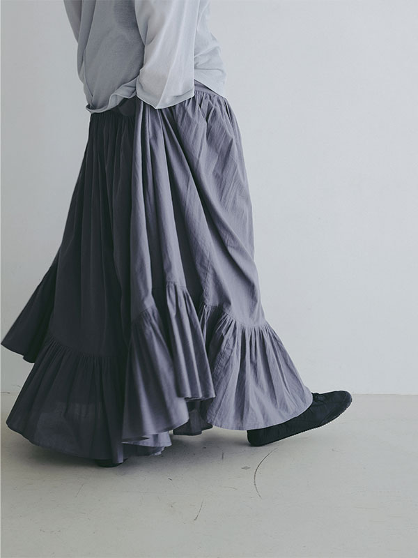 エアリーコットンガーメントダイボリュームスカート
