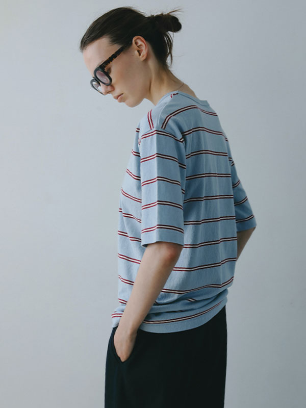 【美品】ETRE TOKYO リサイクルコットンボーダーTee　チャコール 美品】ETRE TOKYO リサイクルコットンボーダーTee チャコール
