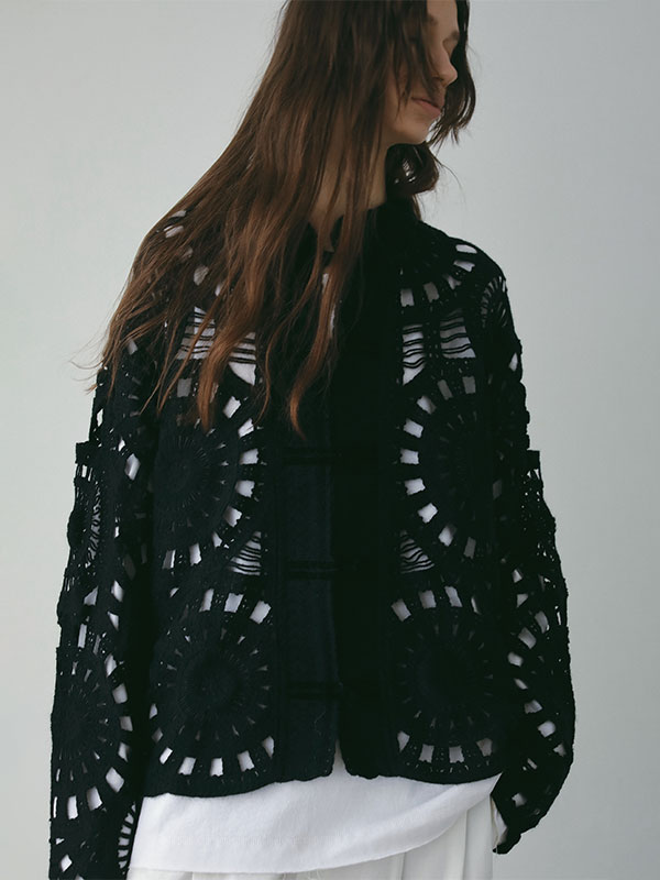 エンブロイダリーニットジャケット