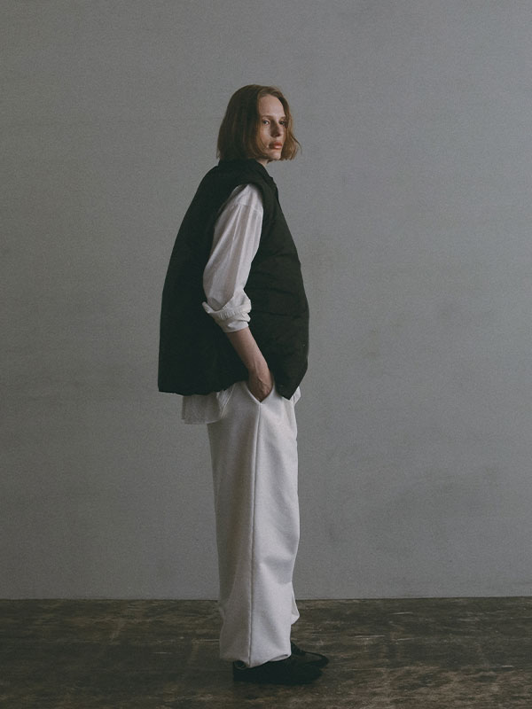 Marmot×ETRE TOKYO PERTEXダウンベスト