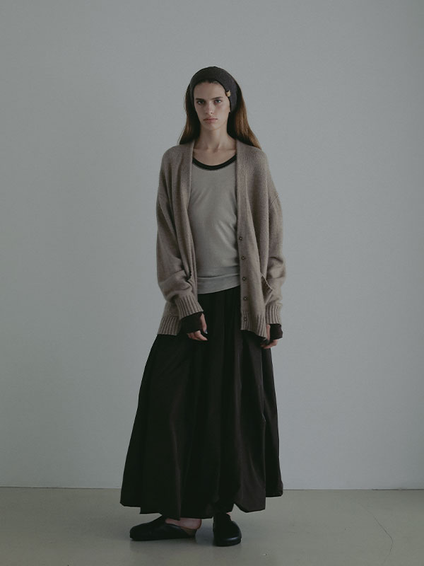 プレーンステッチＶネックニットカーディガン