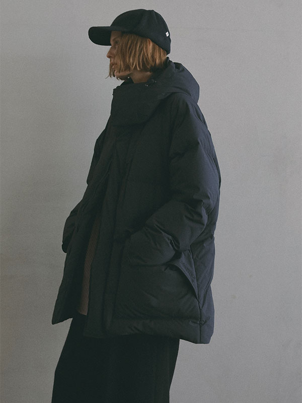 Marmot×ETRE TOKYO PERTEXダウンジャケット