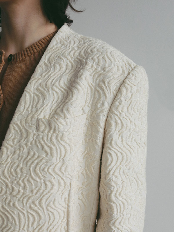 ジャガードノーカラージャケット