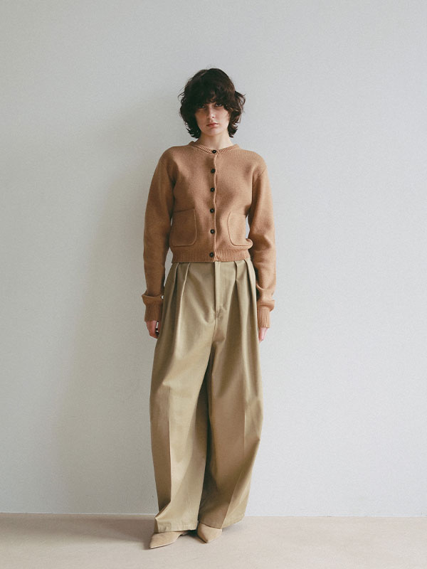 ミドルゲージコンパクトニットカーディガン