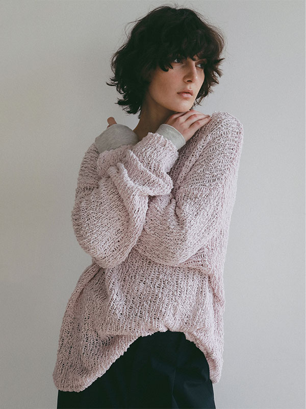 スラブヤーンローゲージニットプルオーバー