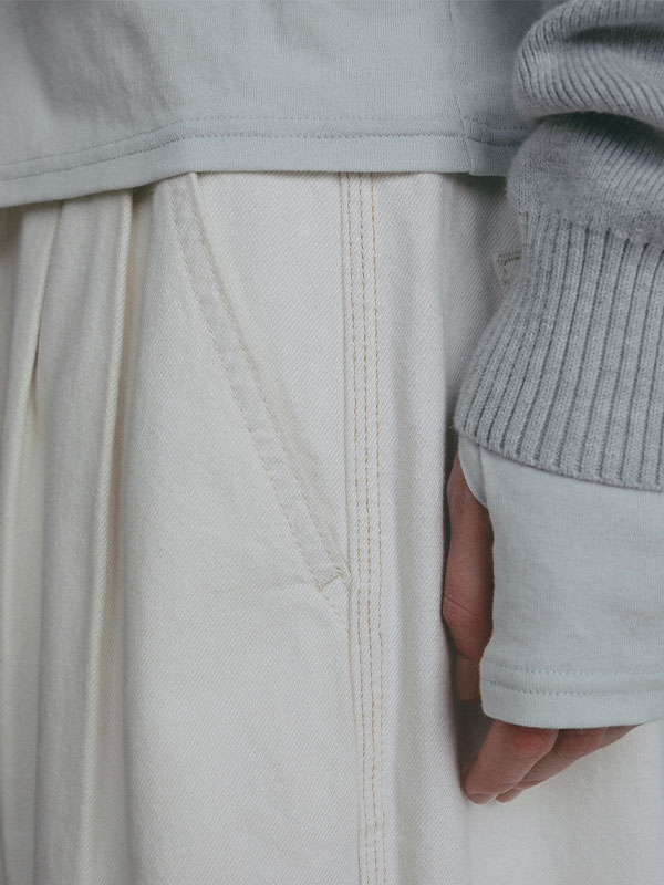 デニムタックワイドパンツ