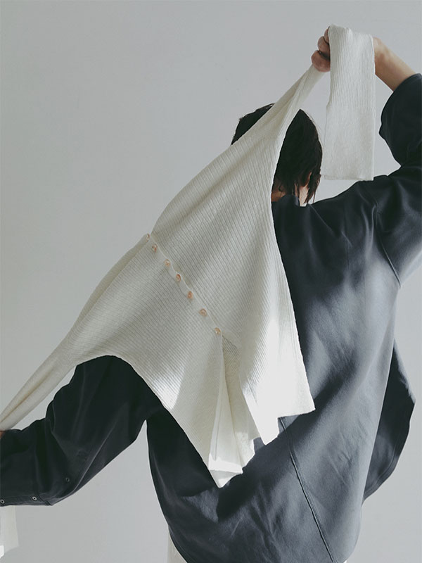 Vネックリブニットカーディガン