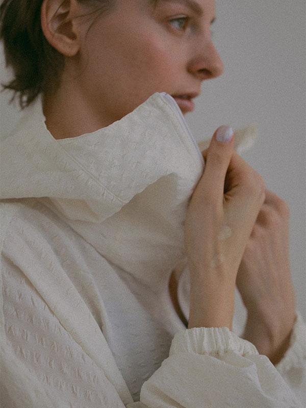 サッカーストレッチフードブルゾン