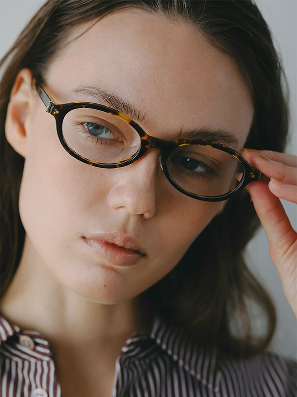 ETRETOKYO Zoff Oval Glasses メガネ　BEIGE Zoff｜ETRE TOKYO Oval Glasses(F BEIGE): グッズ │ ETRE TOKYO