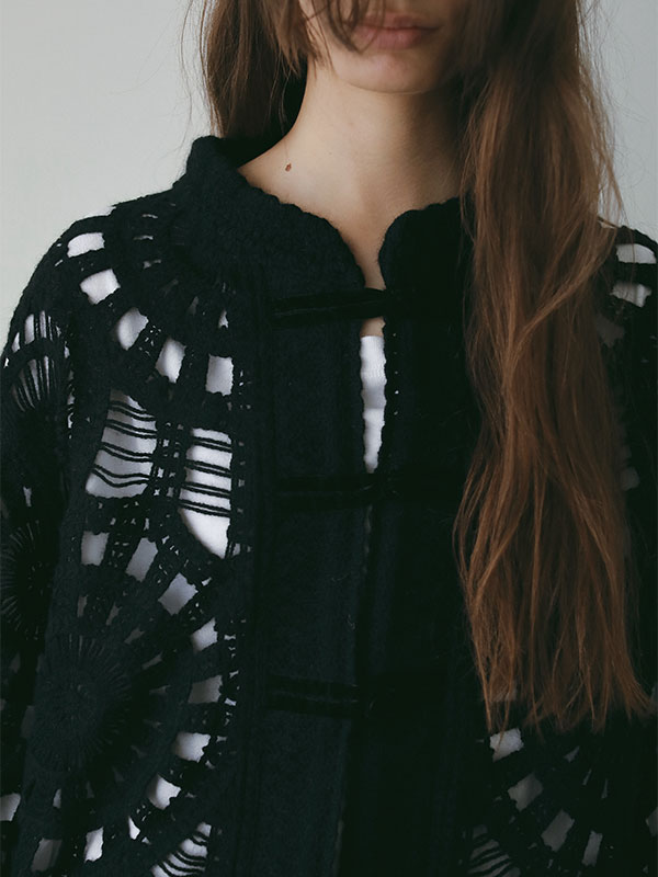 エンブロイダリーニットジャケット