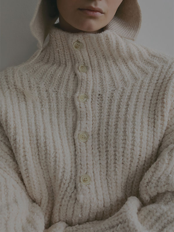 ブークレモールヤーンハイネックニットプルオーバー
