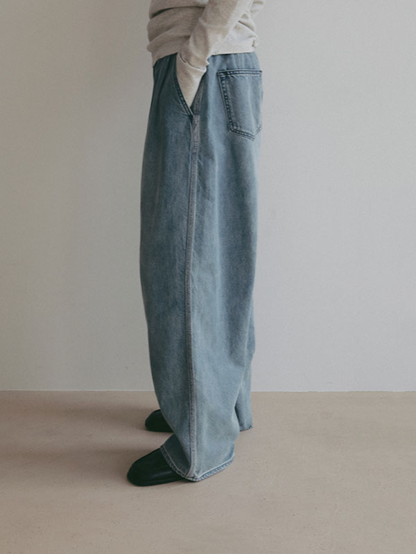 デニムタックワイドパンツ