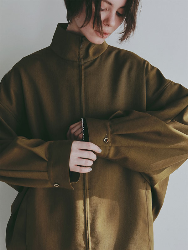 ハイネックドルマンスリーブシャツブルゾン