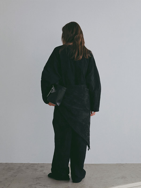 エンブロイダリーオールインワン