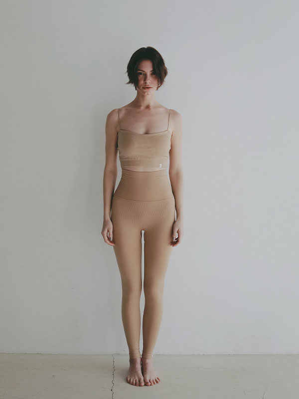 AMPHI×ETRE TOKYOフィットハイウエストレギンス