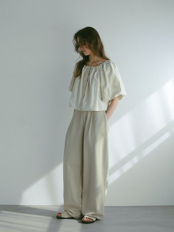 バルーンスリーブショートトップス(F IVORY): トップス │ ETRE