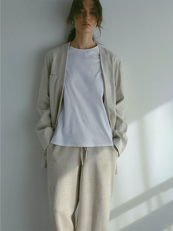 ボックスシルエットオーバーサイズTee(F WHITE): トップス ボックスシルエットオーバーサイズTee(F WHITE): トップス