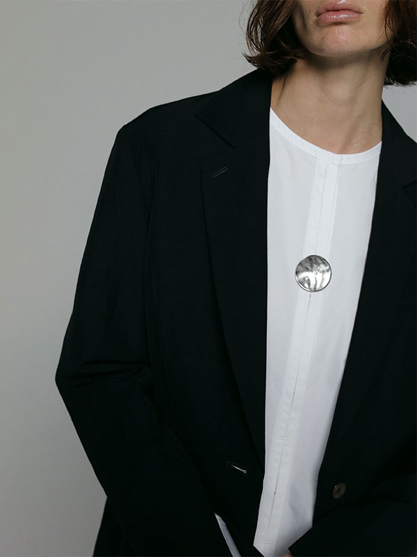 SANTEアクセサリーボタンノーカラーシャツ