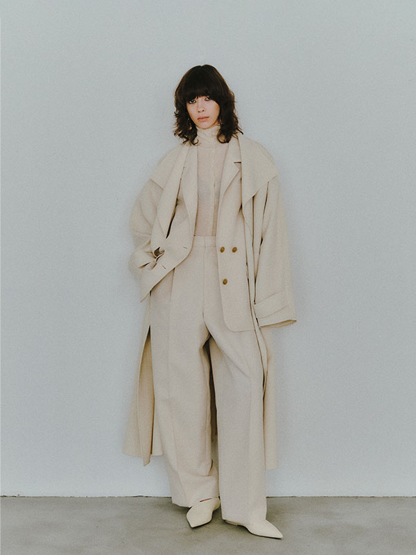 SANTEワンタックセンタークリースパンツ