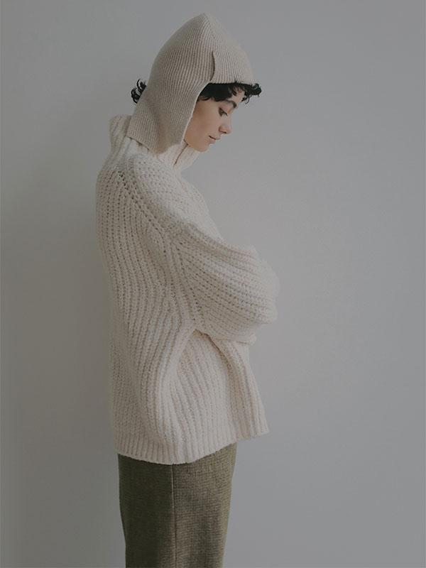 ブークレモールヤーンハイネックニットプルオーバー