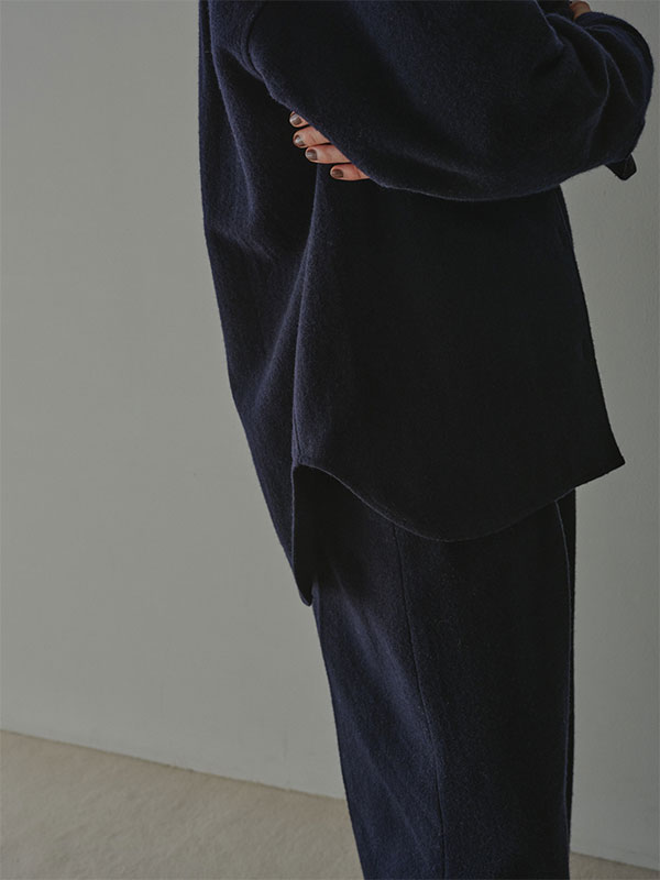 ウールツイルセミワイドパンツ