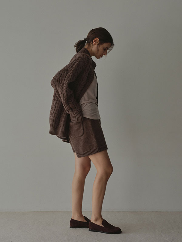 スウェードフラットローファー