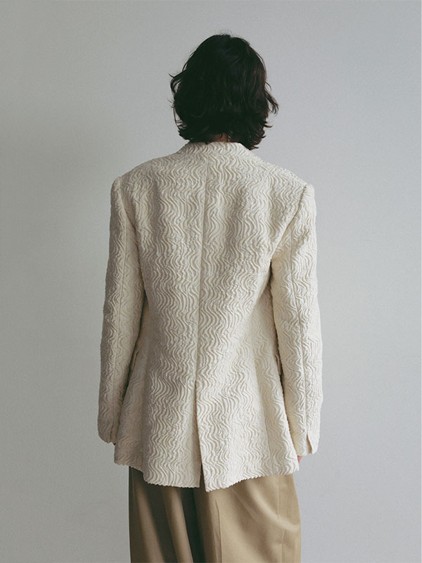 ジャガードノーカラージャケット