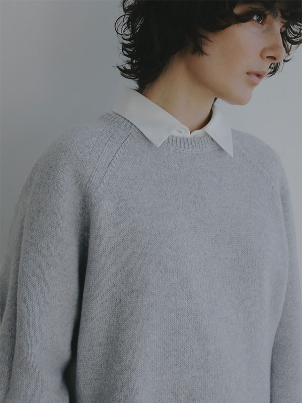 リバーシブルボックスニットプルオーバー