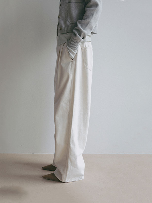 デニムタックワイドパンツ