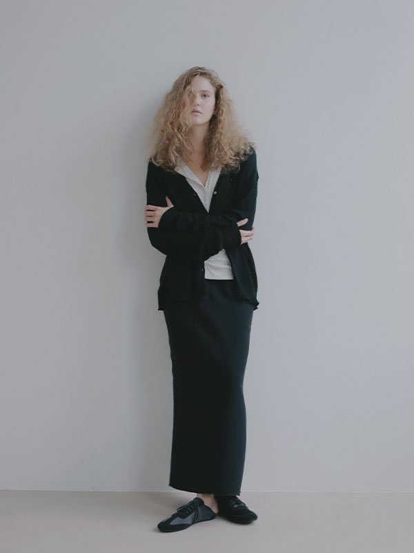 リリヤーンリネンVネックカーディガン