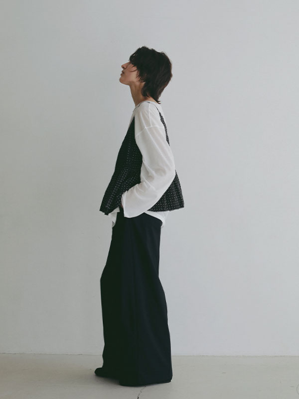 リネンライクエアリータックパンツ