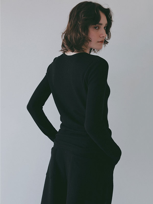 シアーワッフルヘンリーネックプルオーバー