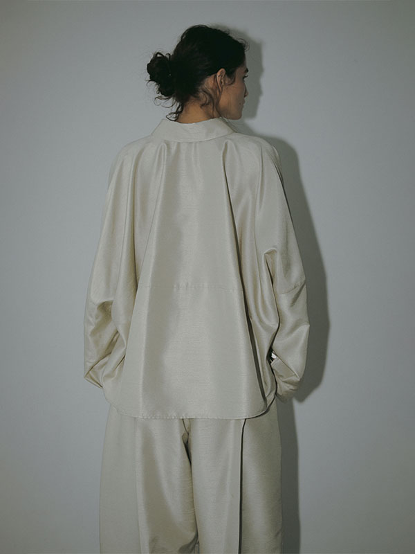 デザインカフスシャンタンシャツ(S BEIGE): トップス │ ETRE