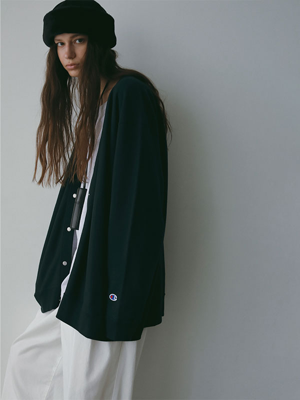 Champion REVERSE WEAVE V/N スウェットカーデ