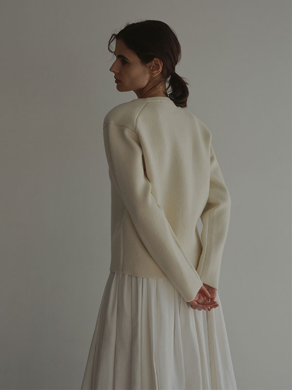 ショルダーパットダブルフェイスニットプルオーバー